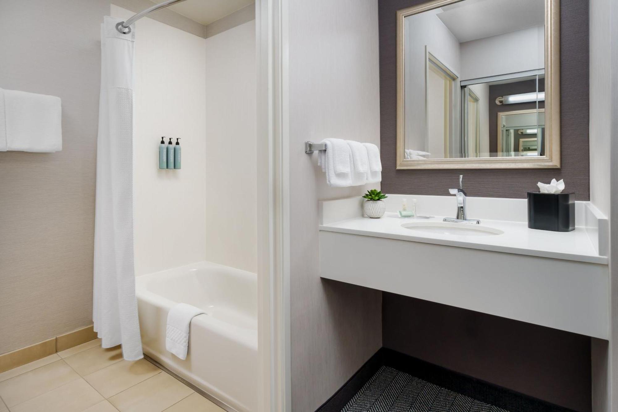 Courtyard By Marriott Sacramento Folsom Hotel Luaran gambar